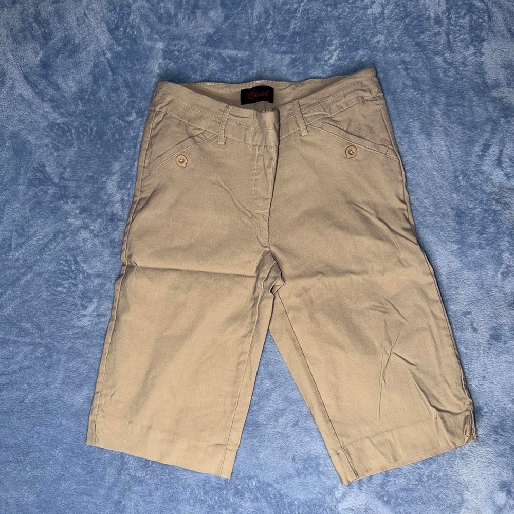 women's mid-rise stretch pants by the brand Rekucci women size 4